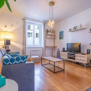  Appartamento 2-4 Pers, Charme De L'ancien, Calme, Vélos, Centre